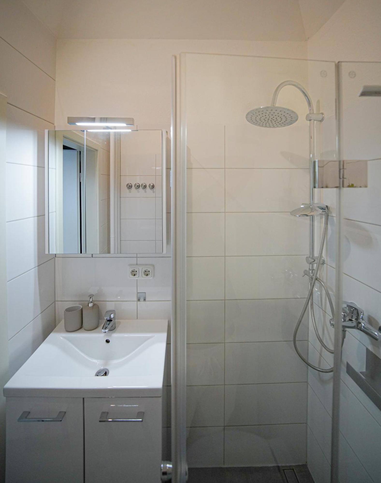 מינכן Stilvolles Apartment Im Laessigsten Viertel מראה חיצוני תמונה